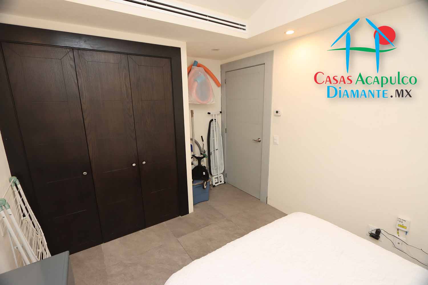 Villa Alejandra 3000 A 601 - Recámara uno 3